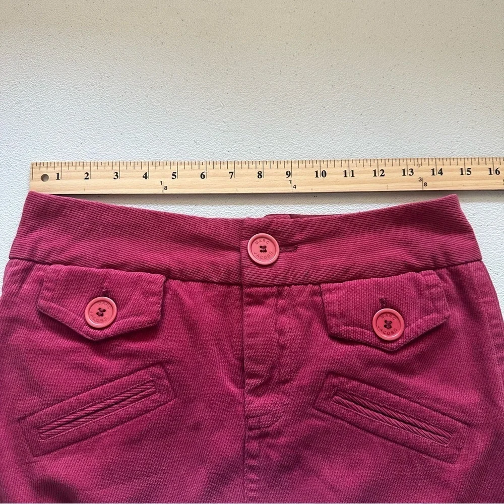 Marc Jacob’s corduroy women’s skirt